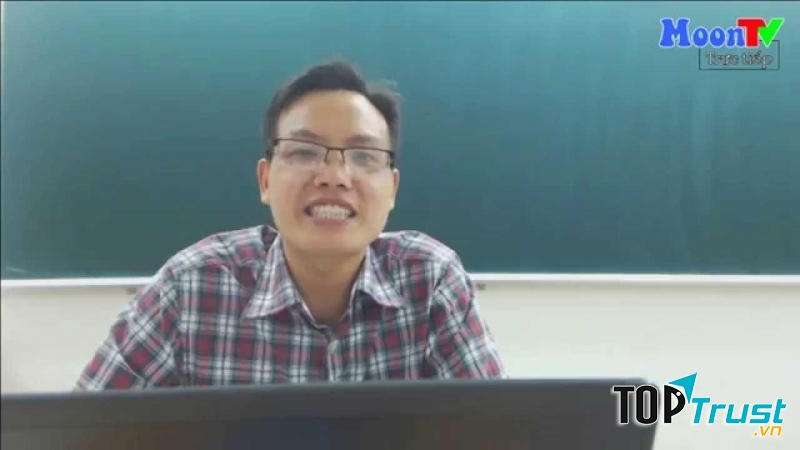 Thầy giáo Đặng Việt Hùng – Vật lý, Toán học