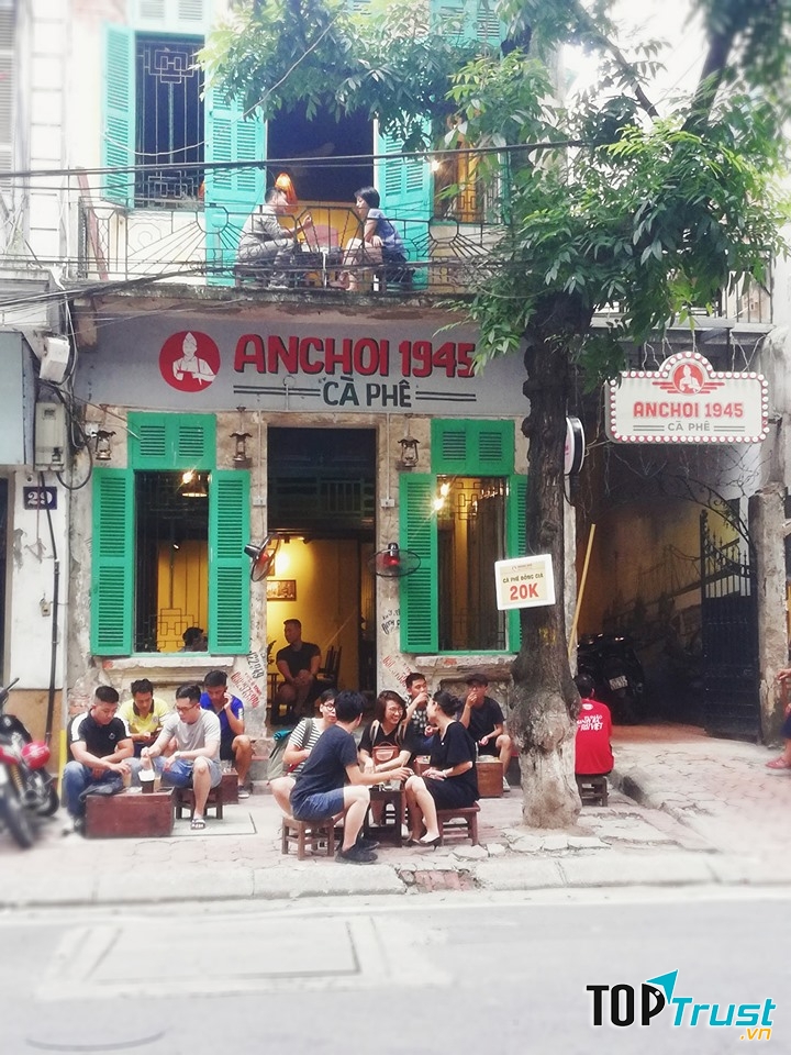 Anchoi 1945 Cà Phê