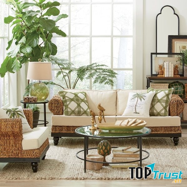 Trong phong cách thiết kế nhà theo kiểu nhiệt đới thì ánh sáng là một yếu tố cực kỳ quan trọng