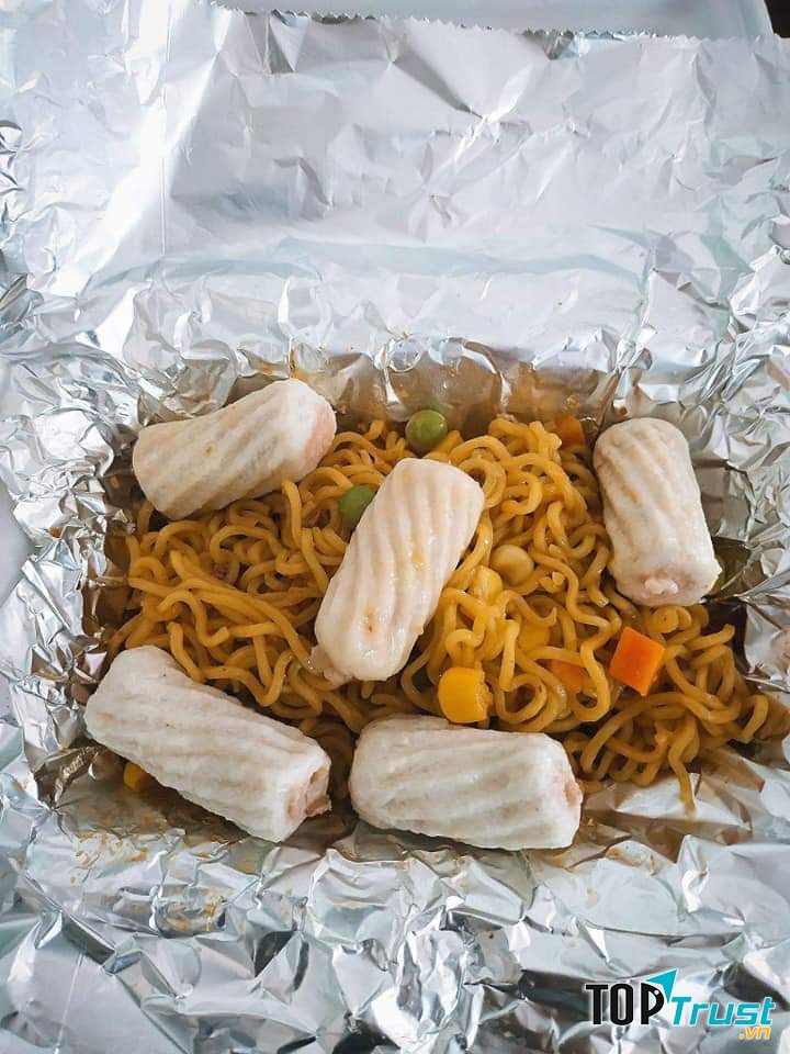 Anh Tú - mì trộn