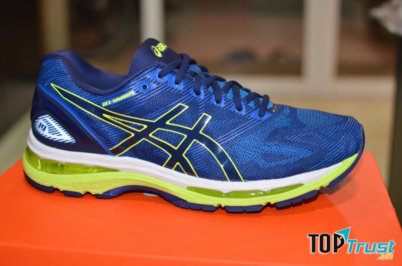 Thương hiệu giầy ASICS