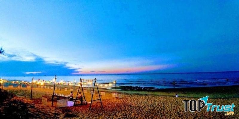 Hoàng hôn trên biển Kỳ Xuân