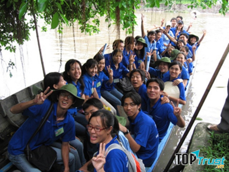 Thanh niên tình nguyện