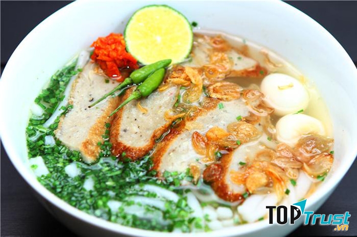 Bánh canh chả cá