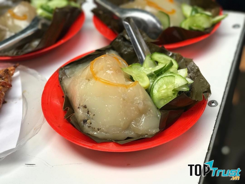 Bánh giò bà Luỹ