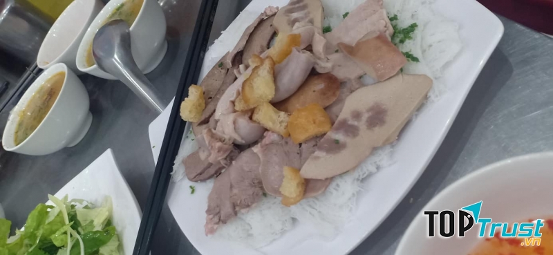 Bánh hỏi Lòng heo Mẫn