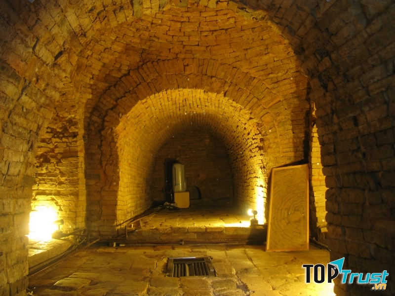 Bảo tàng lăng mộ Lý Trịnh Ốc Hán.