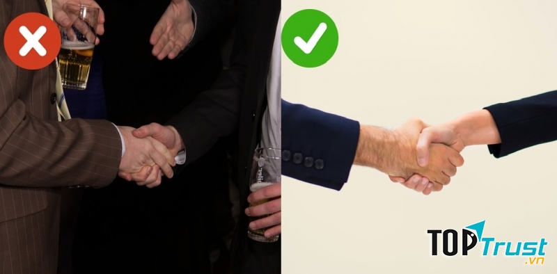 Bắt tay chắc và chặt