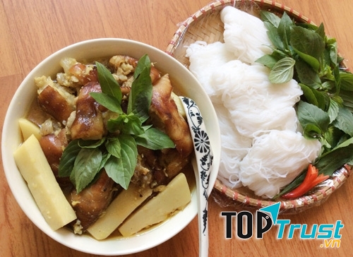 Bún giả cầy béo ngậy phố Thụy Khuê, Kim Liên...