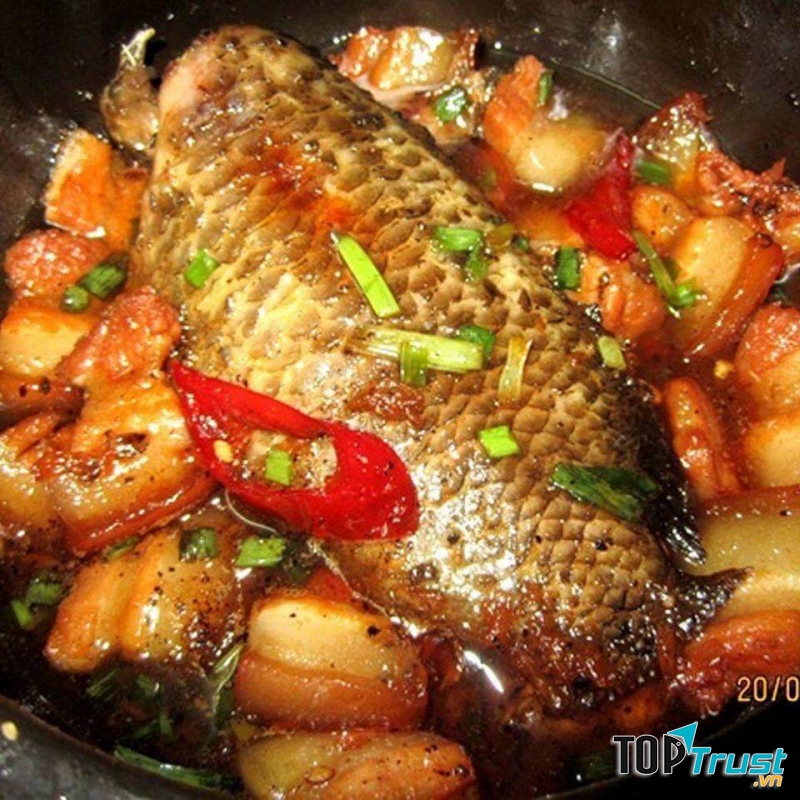 Cá rô kho thịt ba chỉ