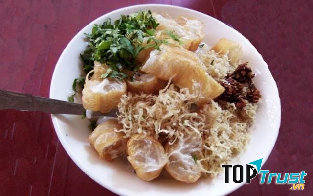 Cháo quẩy sườn cô Hải