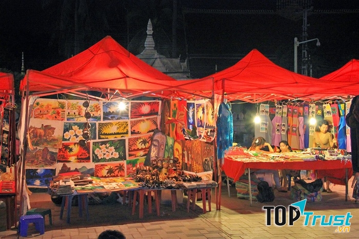 Chợ đêm Viêng Chăn