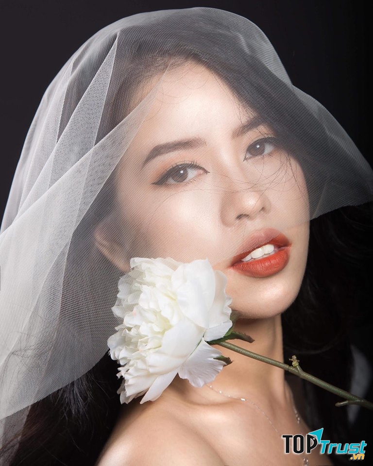 CHOAN - Makeup & Wedding