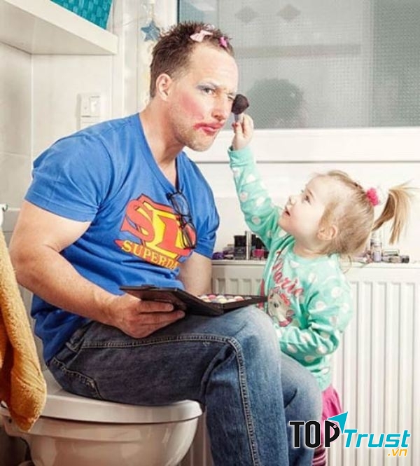 Bố cũng như mẹ thôi.