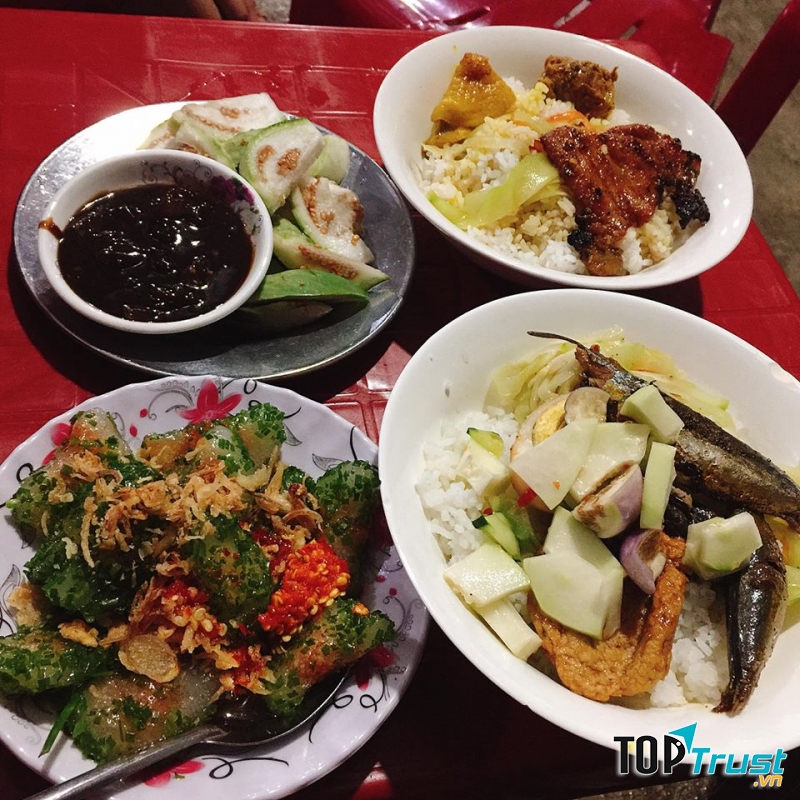 Cơm Cảng Quy Nhơn