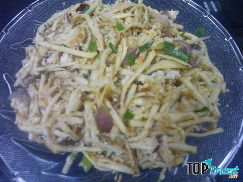 Củ niễng xào rươi