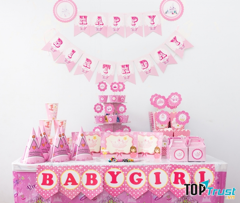Các phụ kiện trang trí sinh nhật cho bé