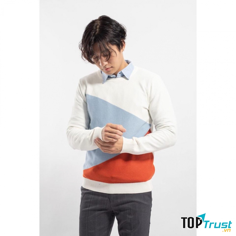 Những kiểu dáng form ôm nhẹ có chất liệu thun co giãn 4 chiều vừa nam tính, vừa mạnh mẽ lại vừa thoải mái chắc chắn các bạn sẽ thấy hài lòng ngay