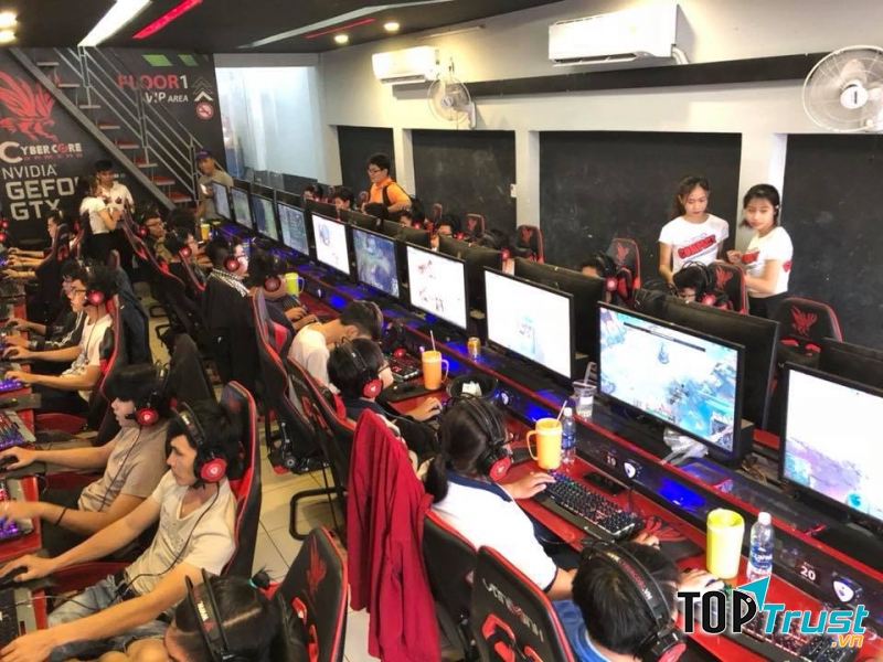 CyberCore Gaming TÔMY