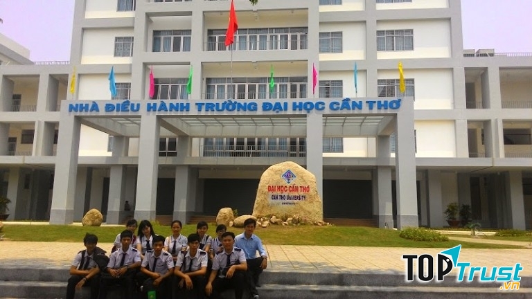 Đại học Cần Thơ