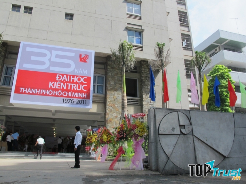 Đại học Kiến Trúc