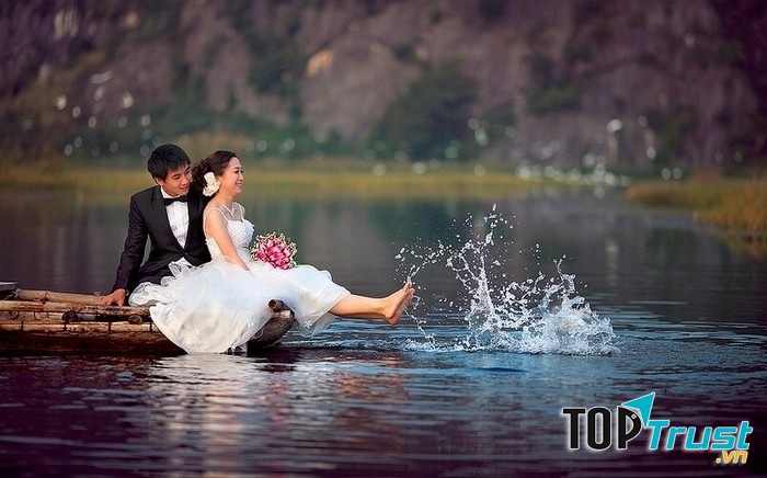 Đầm Vân Long nơi hòa quyện nét đẹp của đất trời