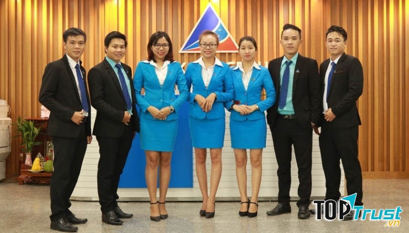 Công ty bất động sản