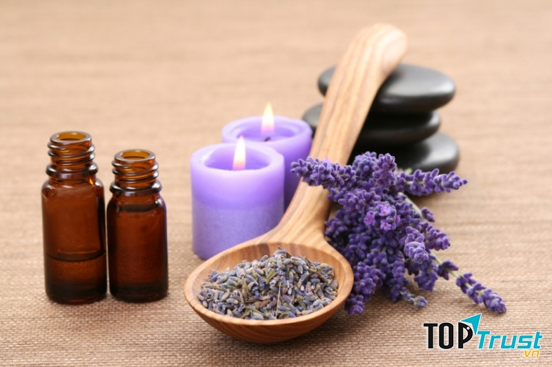 Tinh dầu oải hương giúp trị đau bụng co thắt