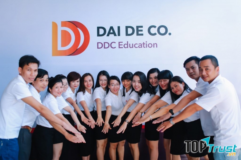 DDC sẽ là người bạn đồng hành tin cậy của quý phụ huynh và học sinh từ lúc hình thành ý tưởng du học cho đến hoàn thành tốt nghiệp