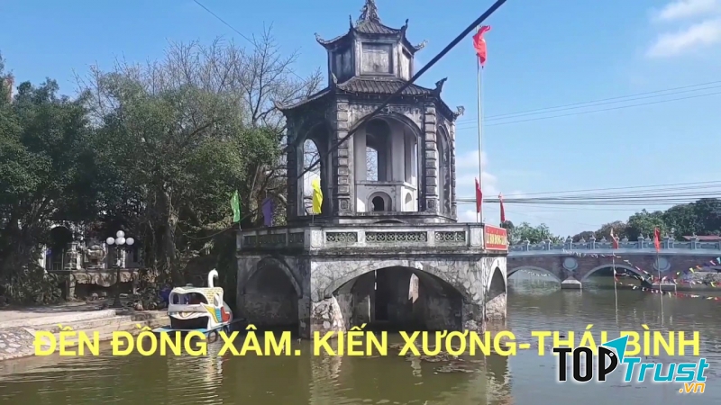 Đền Đồng Xâm