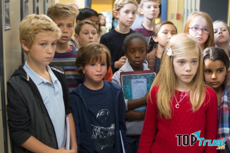 Jacob Tremblay và dàn diễn viên nhí trong phim