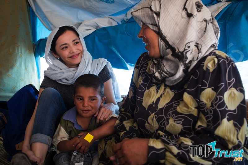 Liên Hợp Quốc lựa chọn làm Đại sứ thiện chí thường đến thăm các trại tị nạn tại Châu Phi