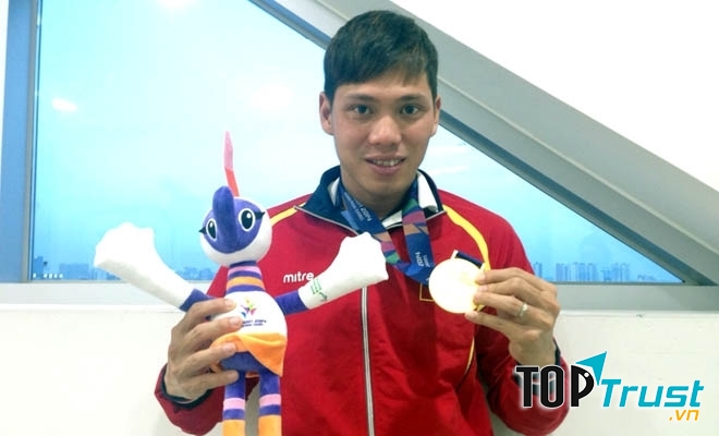 Võ Thanh Tùng giành HCB quý giá ở nội dung 50m bơi tự do nam