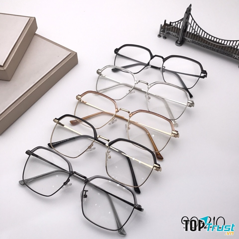 Kính mắt Sao Việt