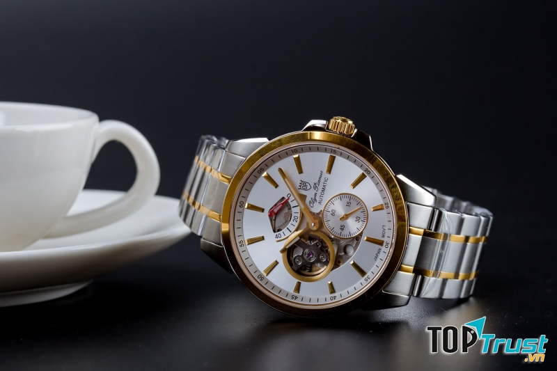 Đồng hồ Nguyễn Hùng