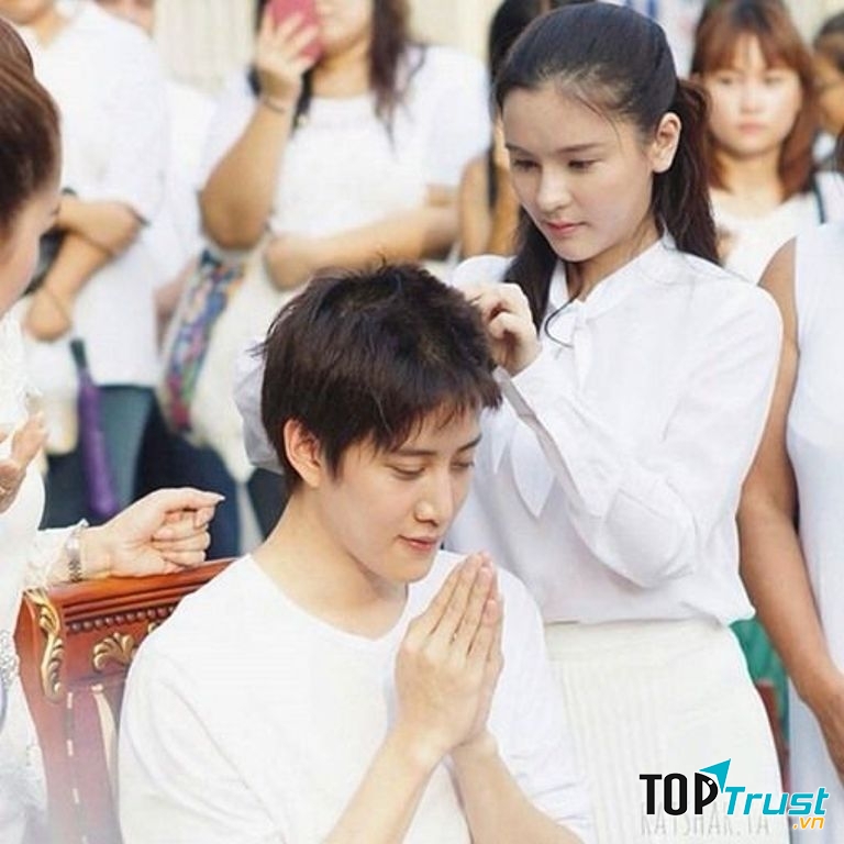 Đóng vai trò quan trọng trong cuộc đời