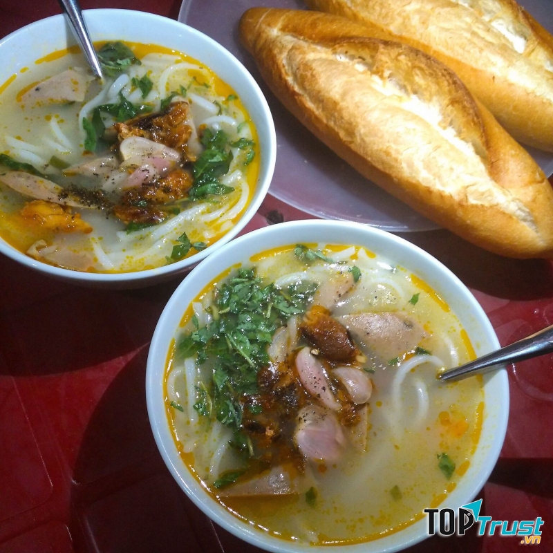 Nước súp đậm đà ngon miệng