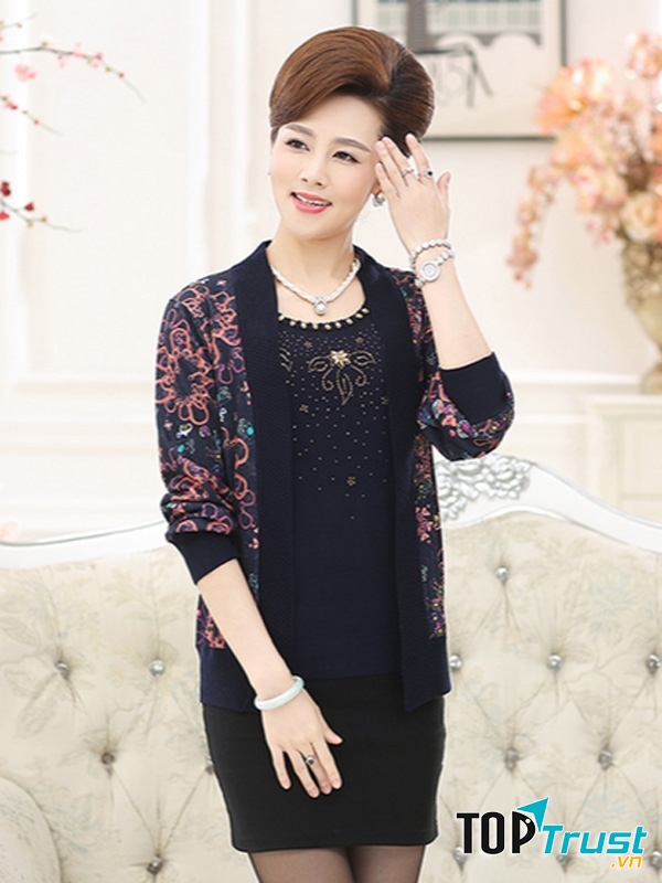 Thời trang đẳng cấp quý bà sang trọng, hiện đại.