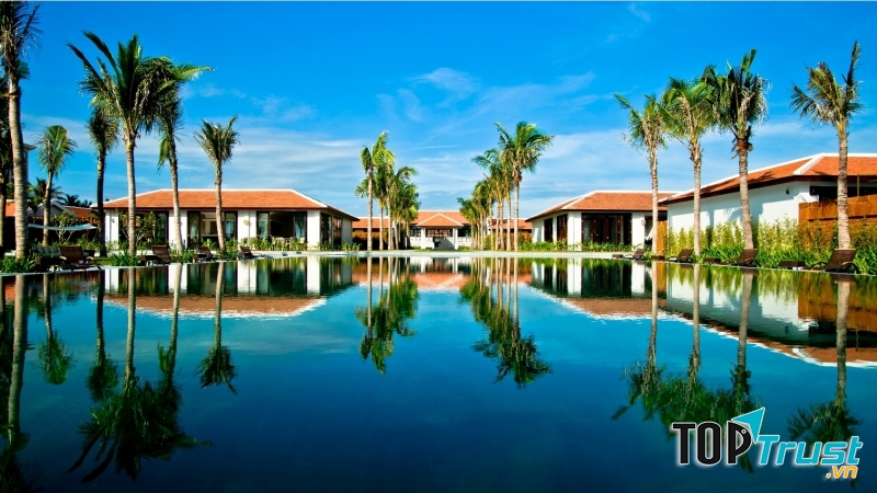 Hồ bơi riêng tại Furama Resort Danang