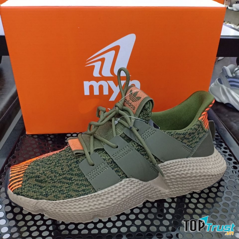 Giày Myn
