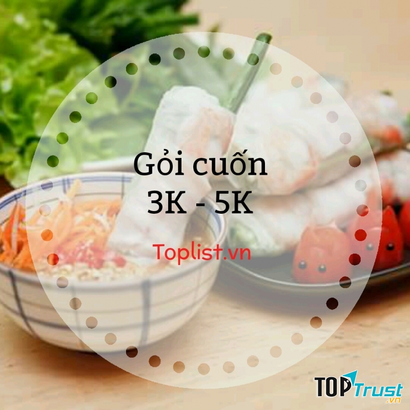 Nếu bạn bị đau cổ họng và phải tạm nói lời tạm biệt với những món ăn chiên béo đầy dầu mỡ thì gỏi cuốn chính là sự lựa chọn tuyệt vời.