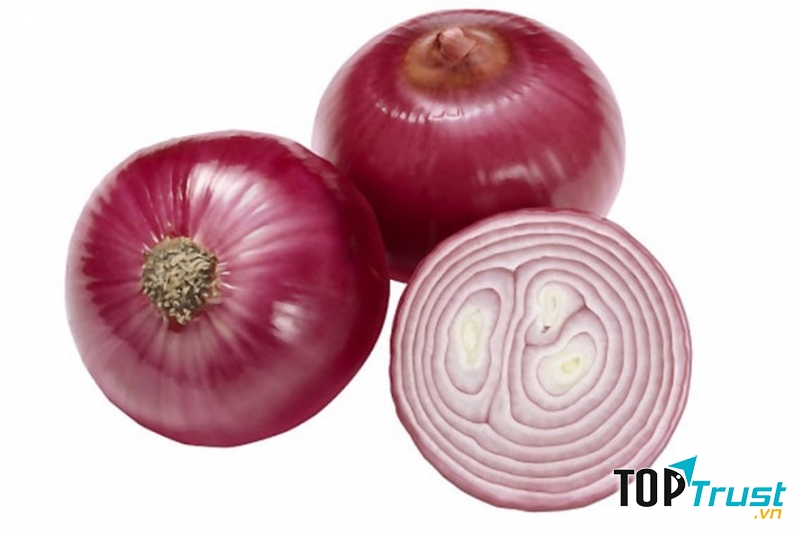 Hành tây đỏ có kích thước rất khiêm tốn nhưng lại rất hiệu quả trong việc phòng bệnh tim. 