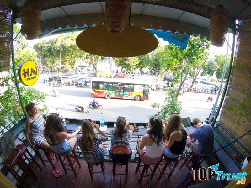 Hanoi Time Coffee