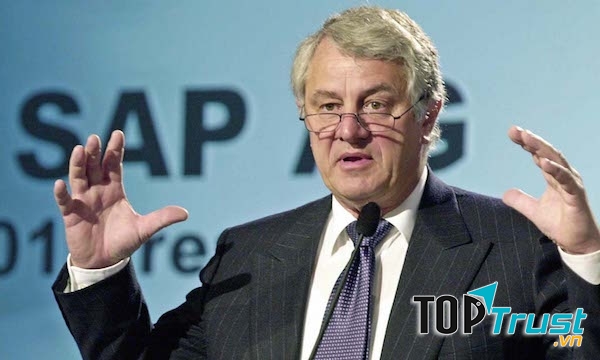 Plattner dành nhiều tâm huyết cho thế hệ trẻ