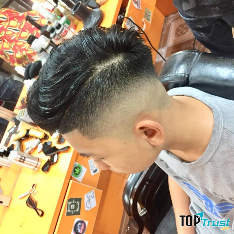 Hiếu Barber