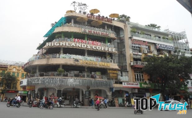 View từ Highlands Hàm Cá Mập