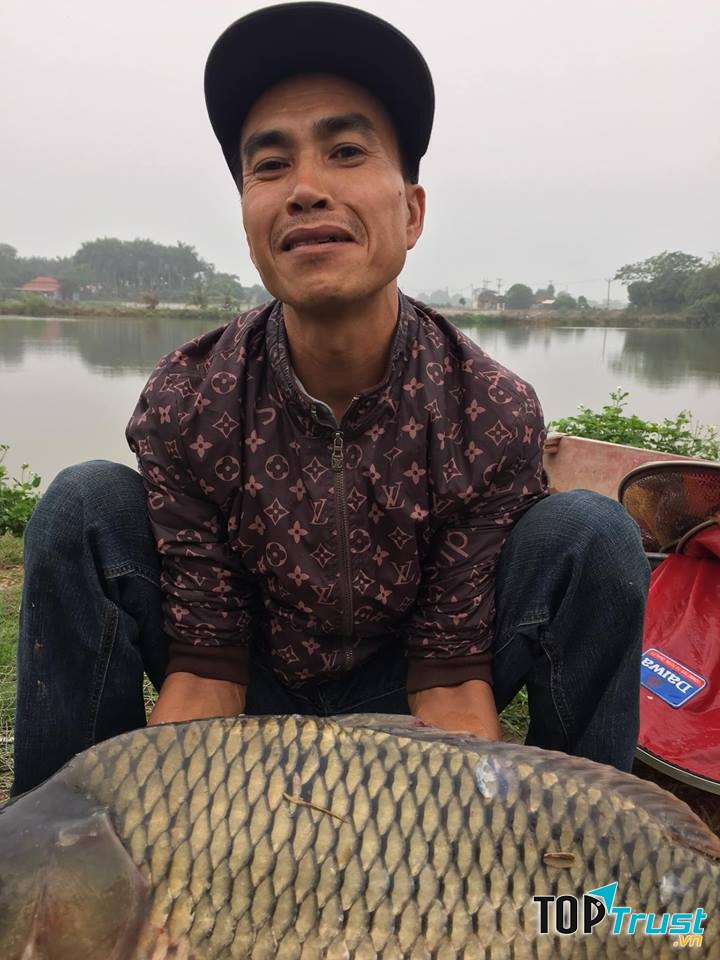 Hồ câu Đầm Giếng