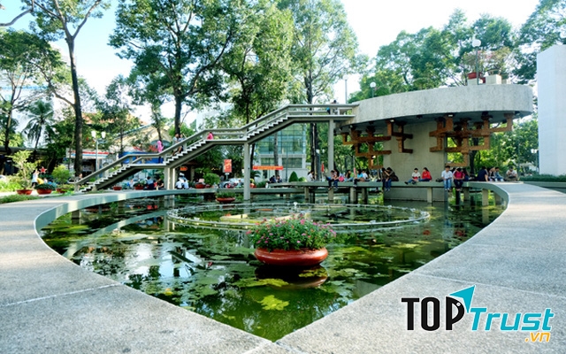 Một góc Hồ con Rùa