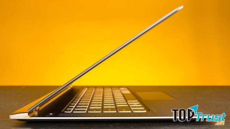 HP Spectre hiện được đánh giá là chiếc laptop mỏng nhất thế giới