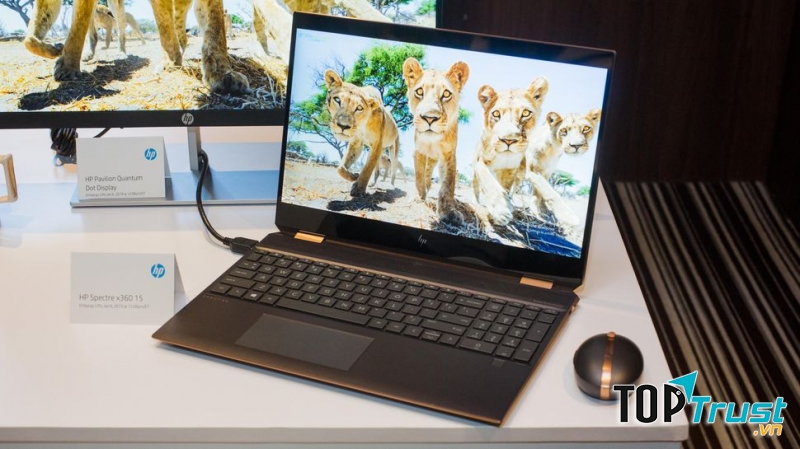 HP SPECTRE X360 (OLED)